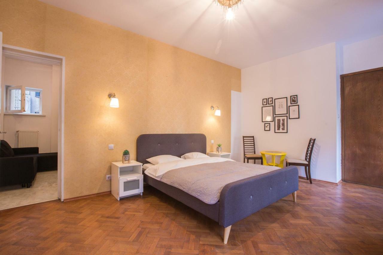 Color Apartments Nicolae Tonitza St 布加勒斯特 外观 照片